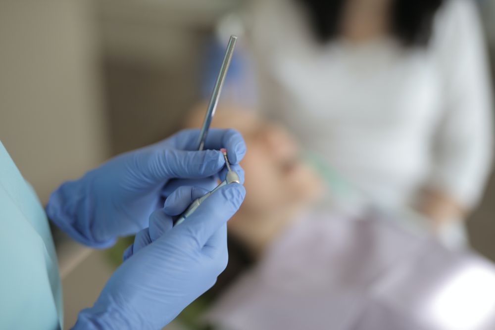 Kaip išsirinkti profesionalią odontologijos kliniką? 4 žingsniai